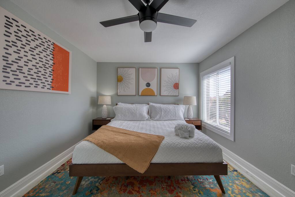 Bedroom in Beach Club 310