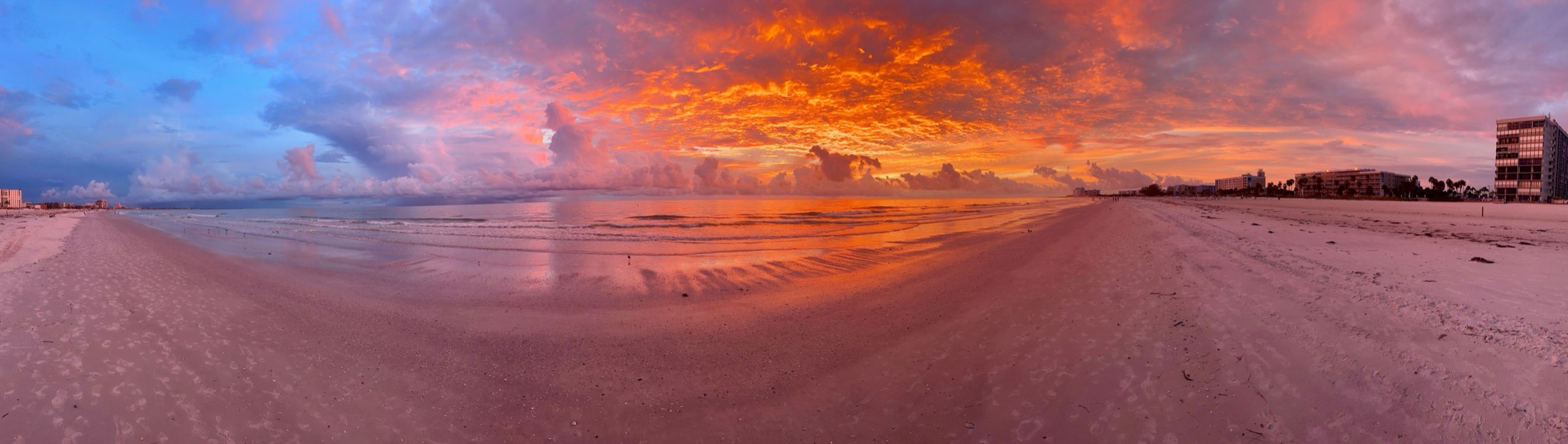Sunset along Belleair Beach